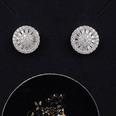 925 Sterling Silver Halo Cluster Studs