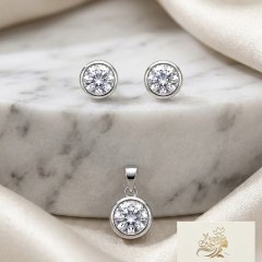925 Sterling Silver Bezel Solitaire Set